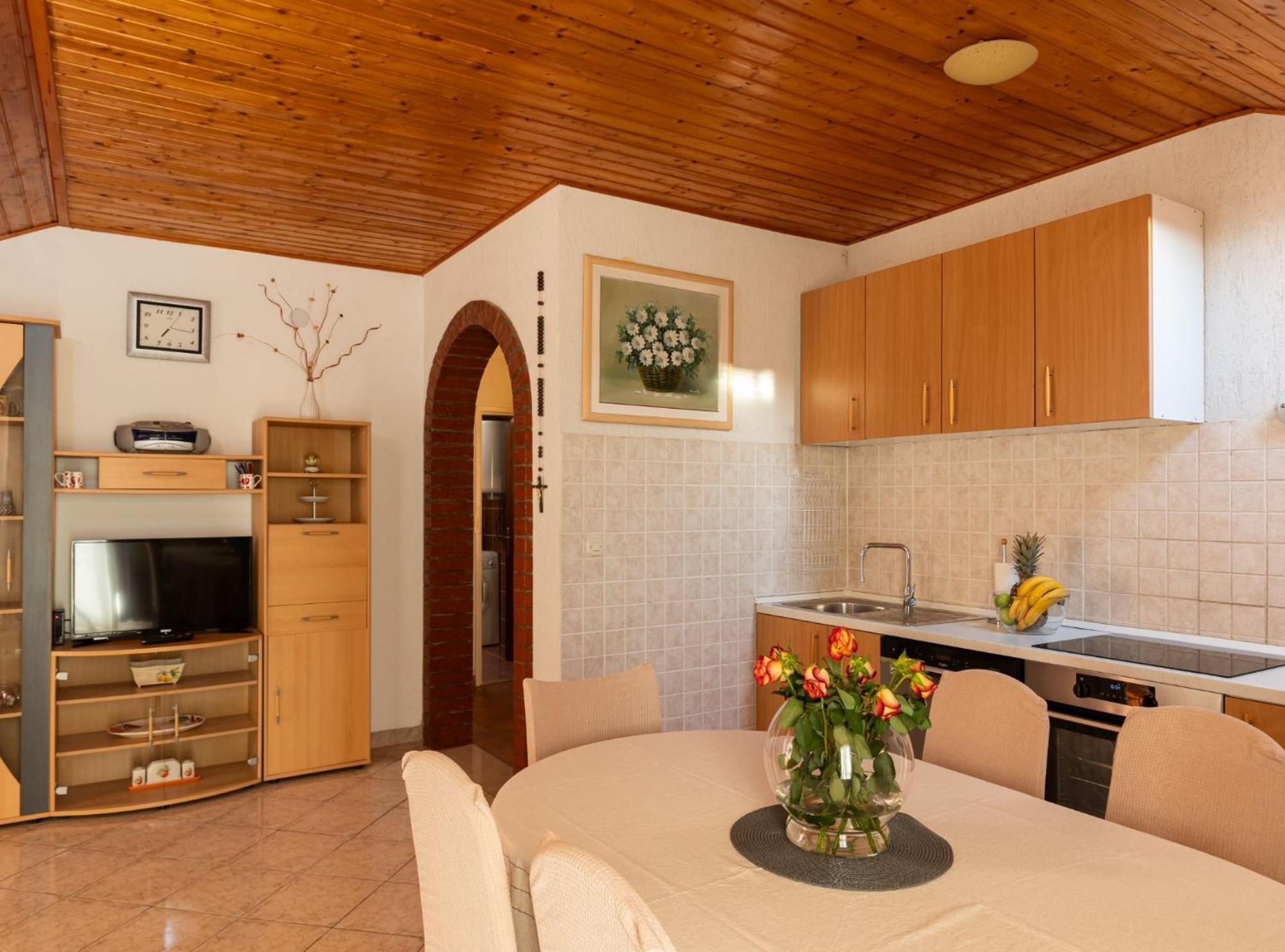 Villa Source With Private Pool Pridvorje Екстер'єр фото